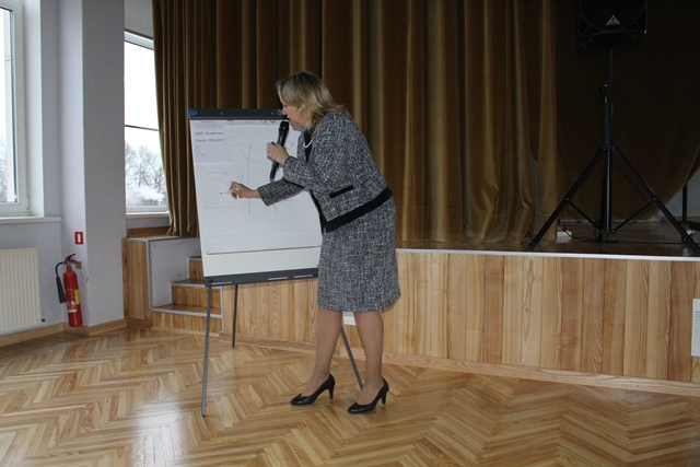 Notiek prezentācija SIVA koledžas 8. zinātniskajā konferencē