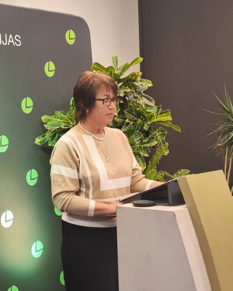 4.	Konferencē uzstājas Līga Ritere