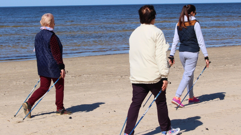 SIVA nūjošanas nodarbība jūras krastā