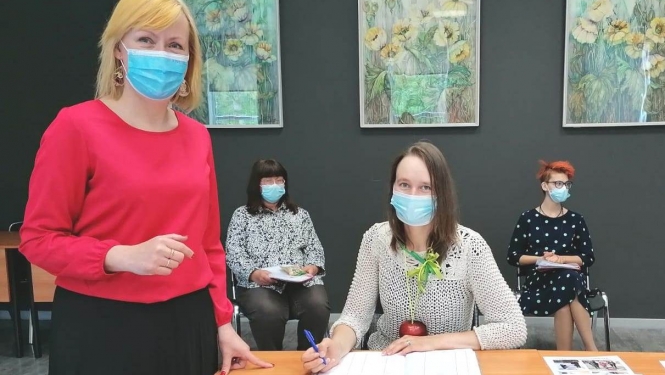 ESF projekta darbinieces un audzēknes