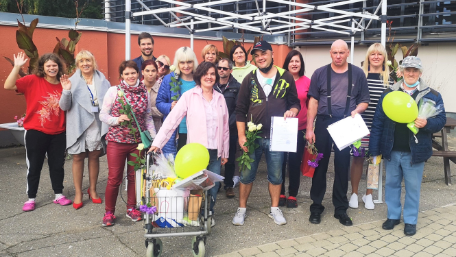 ESF projekta absolventu un darbinieku kopbilde